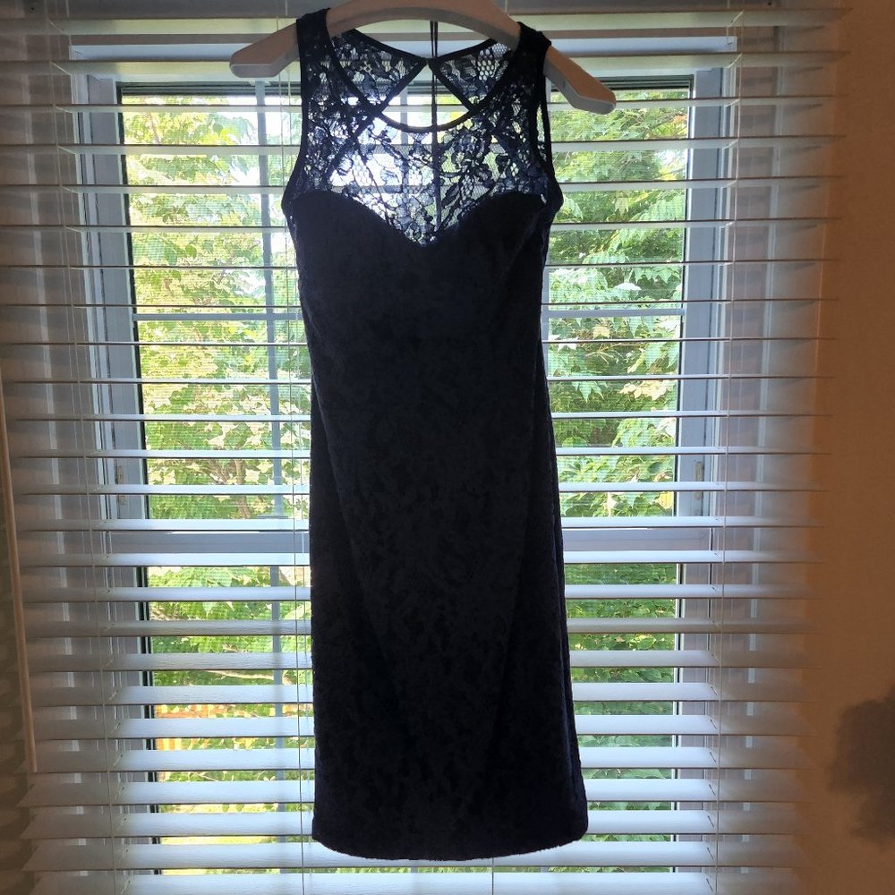 ML Monique Lhuillier Navy Lace Dress